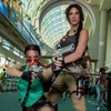 Annie en Lara Croft