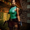 Rhona Mitra en Lara Croft