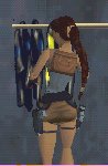 Lara choisit sa tenue de plonge